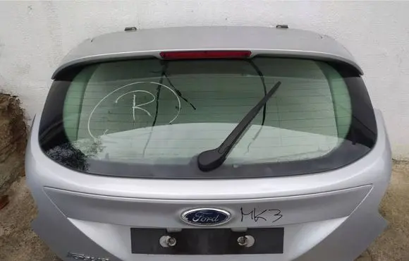 Ford Focus Tailgate/trunk/boot lid