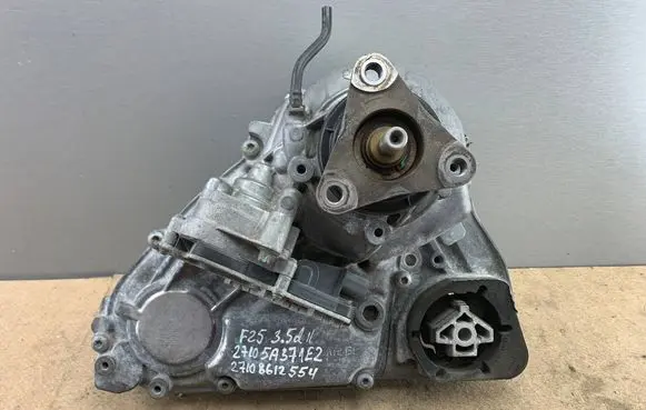 BMW X3 F25 Gearbox transfer box case 27105A371E2 8612554 27108612554