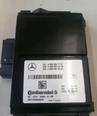 Mercedes-Benz E C207 W207 Camera control unit module A0009007707 A0999012100 A0009024825