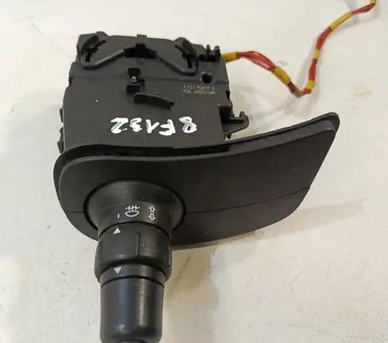 Renault Modus Indicator stalk 88102001 0243061513