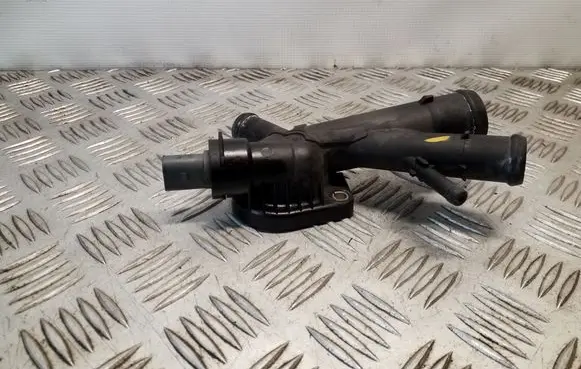 Audi A1 Engine coolant pipe/hose 03L121131AA