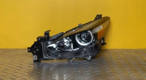 Mazda 3 III Headlight/headlamp 1-MAZDA3BMBN
