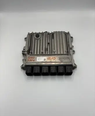 BMW 5 G30 G31 Engine control unit/module 9894915 0261S21763