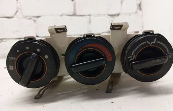 Mitsubishi Galant Climate control unit 9762829335