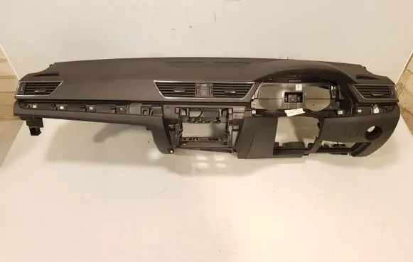 Skoda Superb B8 (3V) Dashboard 3V2857007T