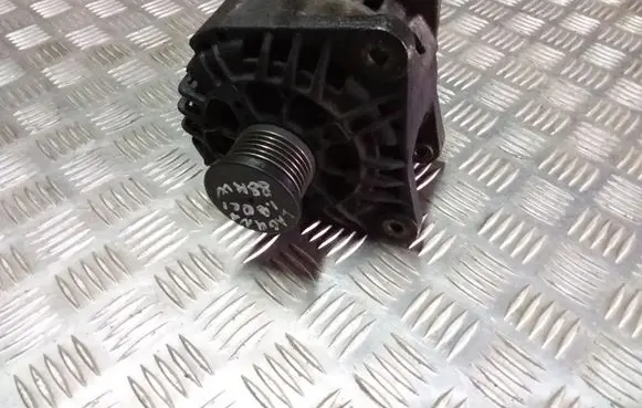 Renault Laguna II Generator/alternator 7700426849
