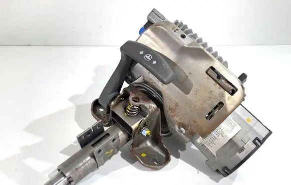 Fiat Panda II Power steering pump 26096580