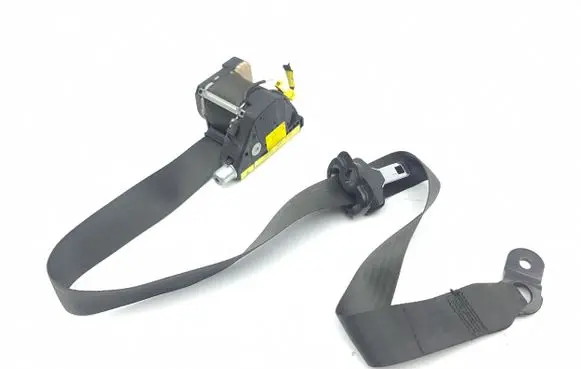 Maserati Quattroporte Front seatbelt 33045975