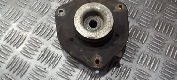 Coil spring mount