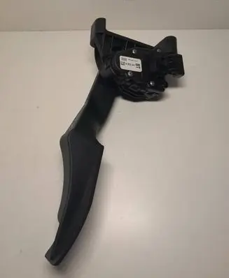 Opel Zafira A Accelerator throttle pedal 6PV00811400 9202341