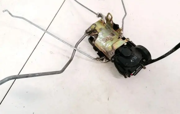 Mazda 323 Front door lock