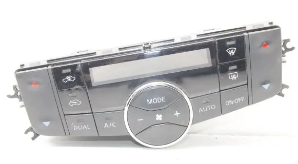 Nissan Pulsar Interior fan control switch 275003ZP0A