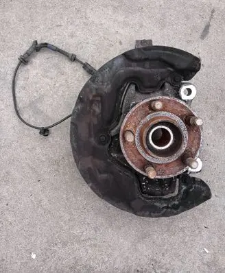 Ford Galaxy Front wheel hub E1GC3K170A
