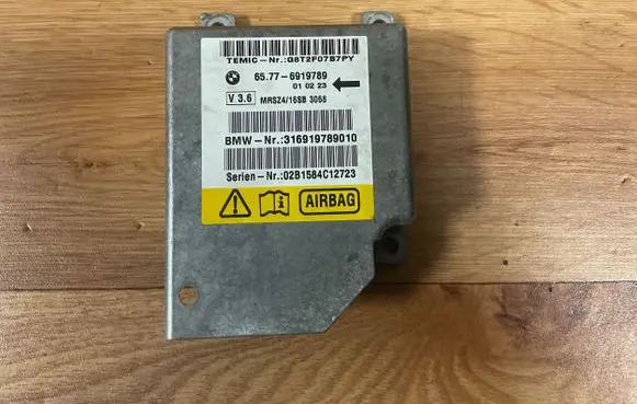 BMW 5 E39 Airbag control unit/module 6919789 316919789010 G8T2F07B7PY