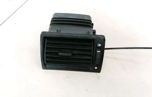 Ford Mondeo Mk III Dash center air vent grill D1B1A