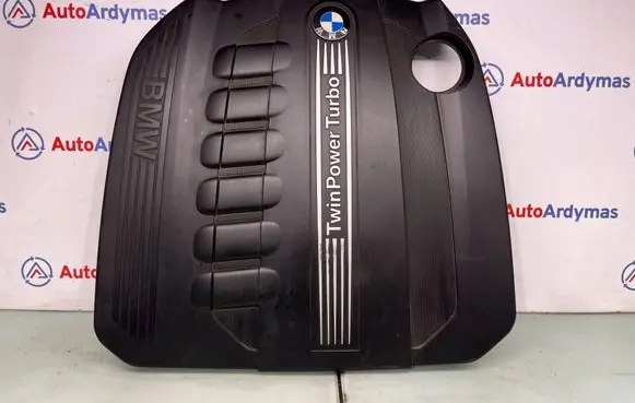BMW 5 F10 F11 Engine cover (trim) 8510365 13718510365 7800575