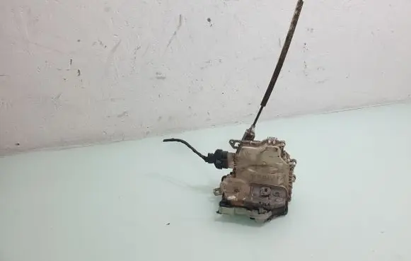 Audi Q5 SQ5 Rear door lock 8K0839015C