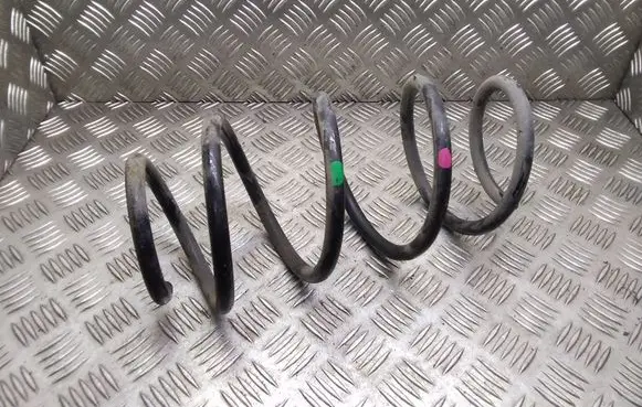 Nissan Qashqai Front coil spring