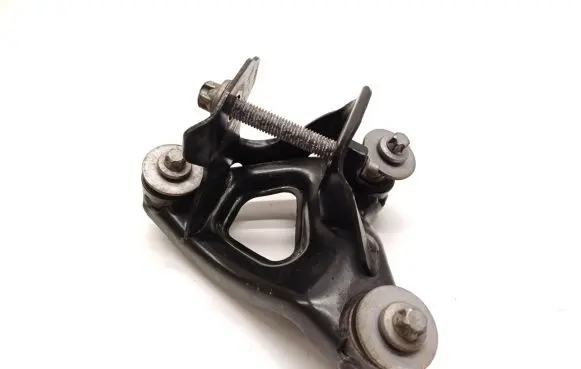 Tesla Model 3 Engine mounting bracket 1110232-00-C