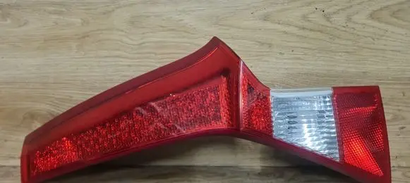 Volvo V70 Tailgate rear/tail lights 164398