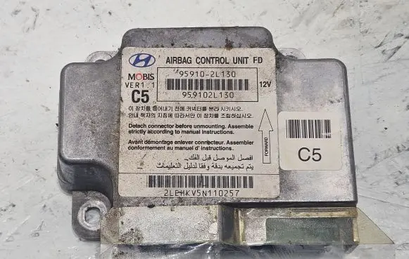 Hyundai i30 Airbag control unit/module 959102L130