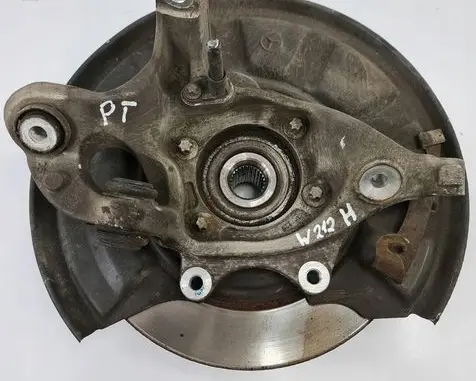 Mercedes-Benz E W212 Rear wheel hub