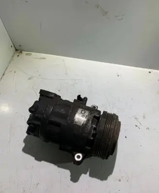 BMW X3 E83 Air conditioning (A/C) compressor (pump) 6905643