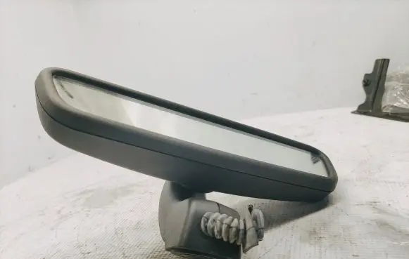 BMW 3 E46 Rear view mirror (interior) E11015313