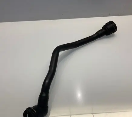 Mercedes-Benz B W246 W242 Engine coolant pipe/hose A2465010058 2465010058