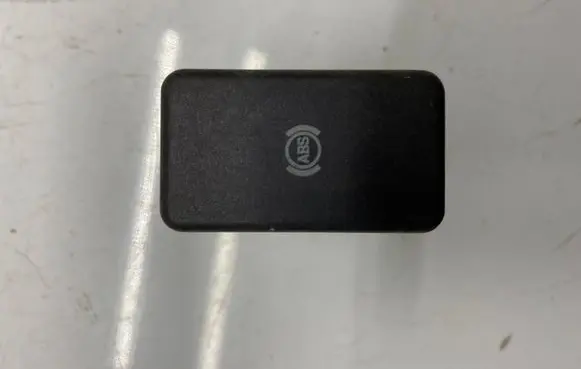 Volkswagen Golf II Other relay