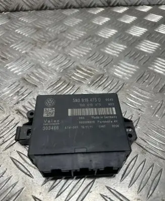 Volkswagen Touran II Parking PDC control unit/module 5N0919475D 303466 1Q0919475