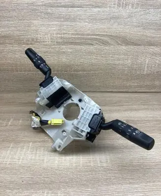 Mazda 3 I Wiper turn signal indicator stalk/switch 17D798 17D682 BP4P