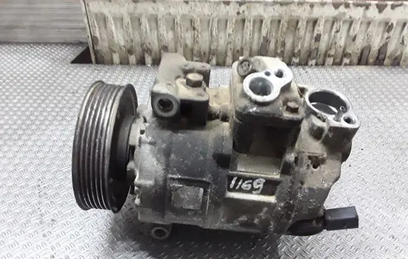 Volkswagen Golf V Air conditioning (A/C) compressor (pump) 1K0820803F