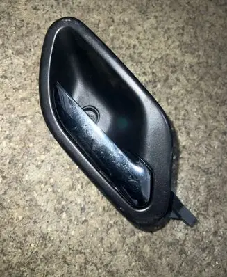 BMW 5 E39 Front door interior handle 8226050