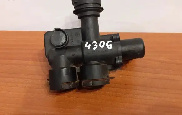Mercedes-Benz E W211 Coolant heater 4306 A2118320084
