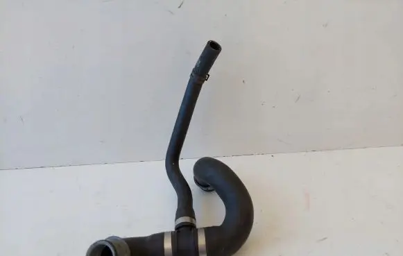 Mercedes-Benz Sprinter W906 Engine coolant pipe/hose A9065011482
