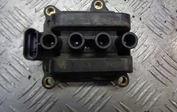 Renault Modus High voltage ignition coil 8200702693