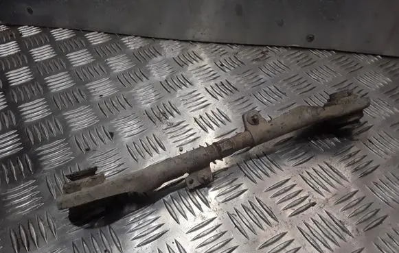 Other rear suspension part