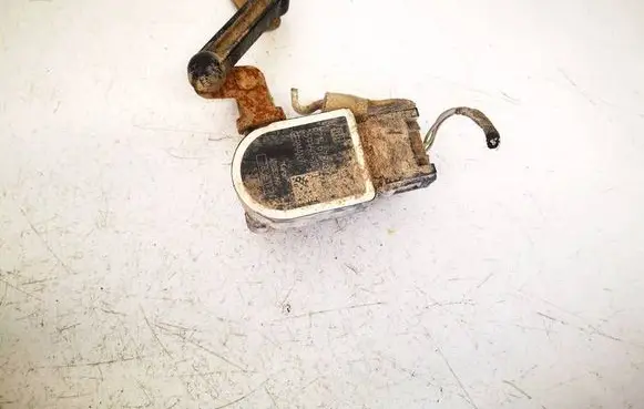BMW 5 F10 F11 Front height sensor lever 37146784072 25916010