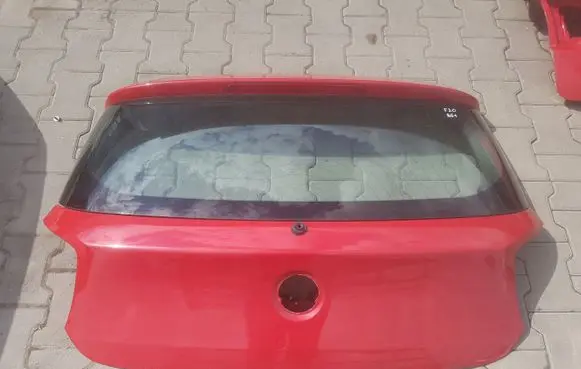 Tailgate/trunk/boot lid