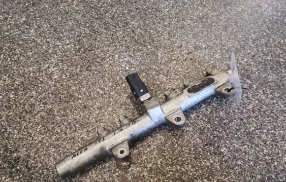 Alfa Romeo 147 Fuel main line pipe 0445214016