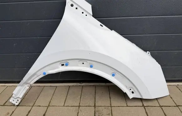 Peugeot 2008 II Fender CZESCICARSPL002