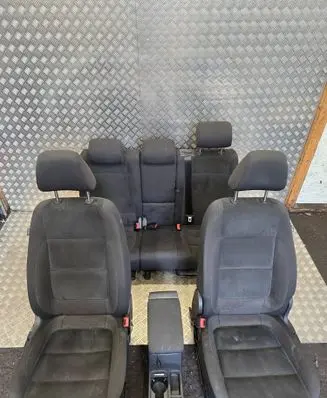 Seat set