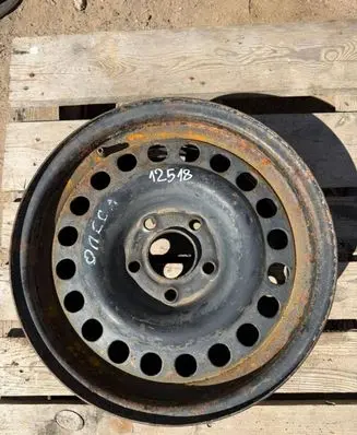 Opel Omega A R15 steel rim 2150115