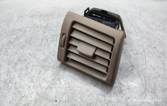 Dashboard side air vent grill/cover trim