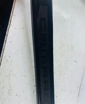 Chevrolet Camaro Front sill trim cover 26291