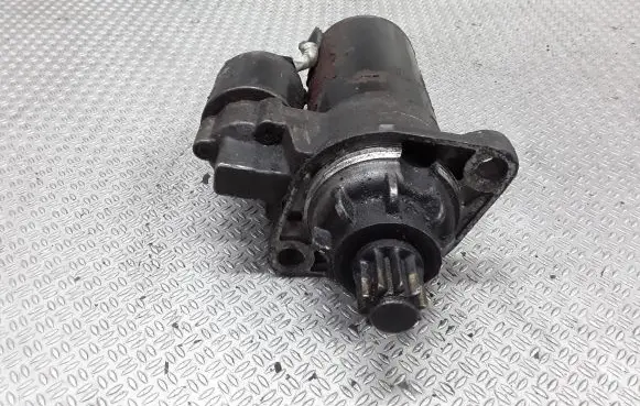 Volkswagen Sharan Starter motor 02M911023F