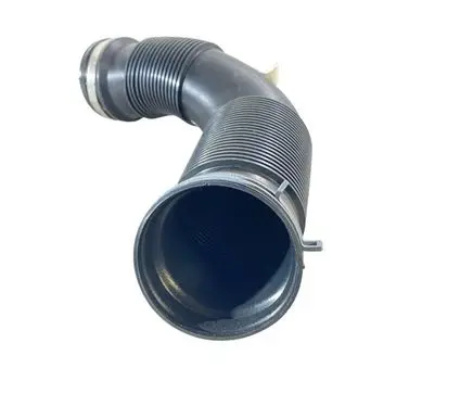Audi Q3 F3 Air intake hose/pipe 5QF129654AA 5QF129654
