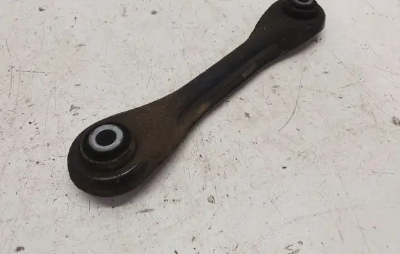 Volvo V40 Rear control arm