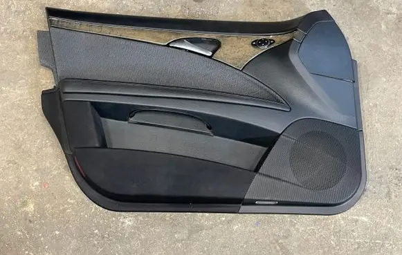 Mercedes-Benz E W211 Front door card panel trim A2117208767 7686837